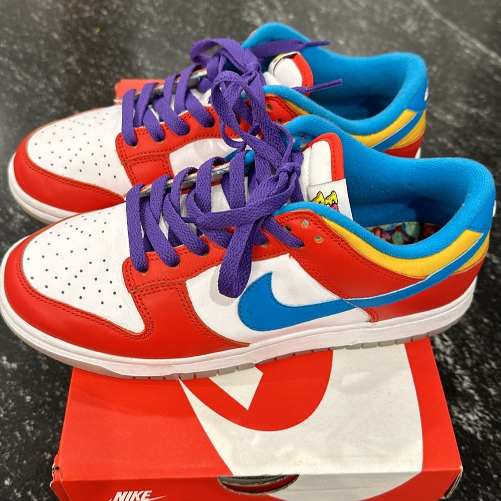Nike Pebbles Dunks - Picture 3 of 11